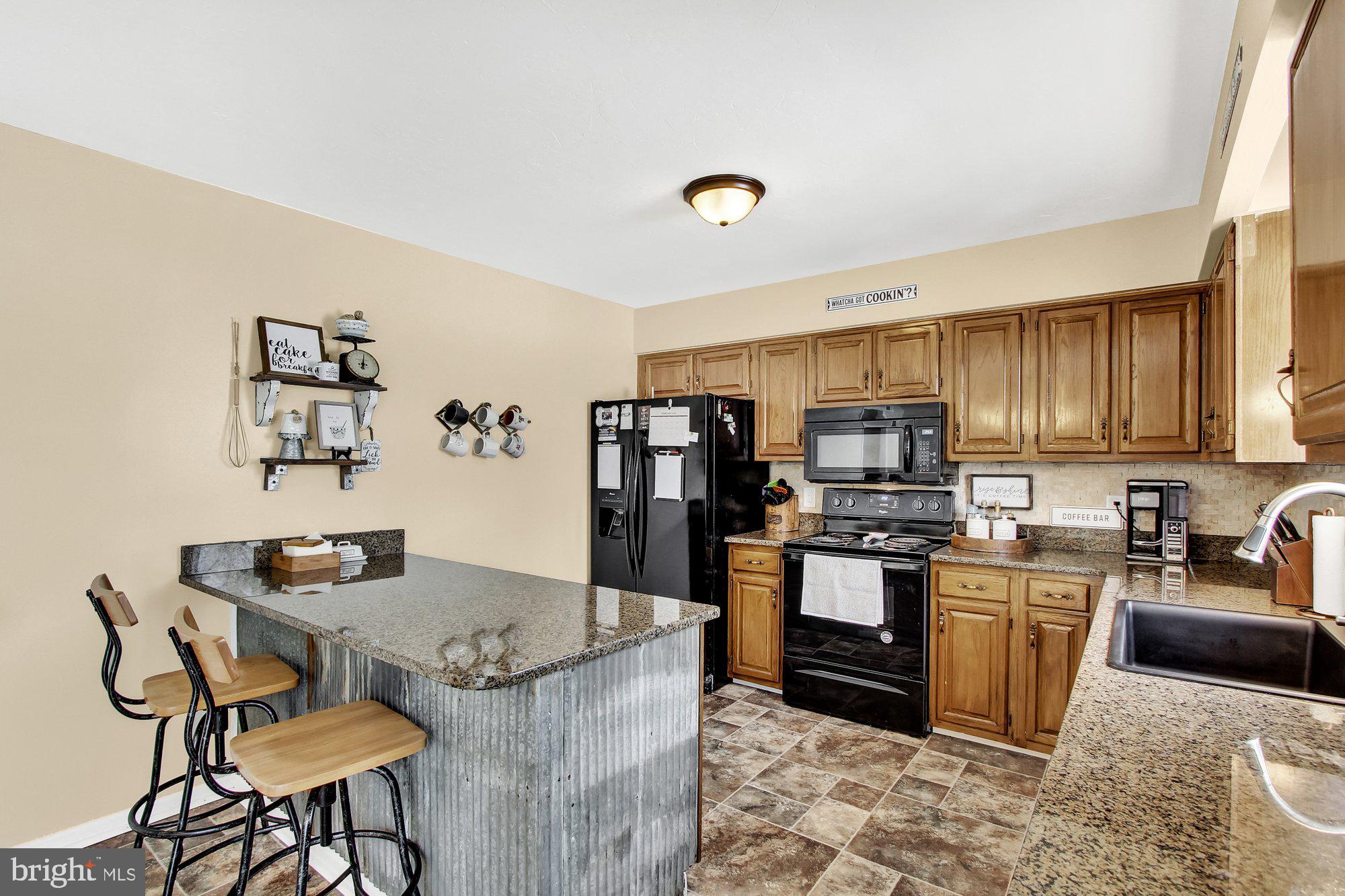 6340 Straw Acres Road Spring Grove, PA 17362 - Photo 14 of 49 Tons of cabinet space