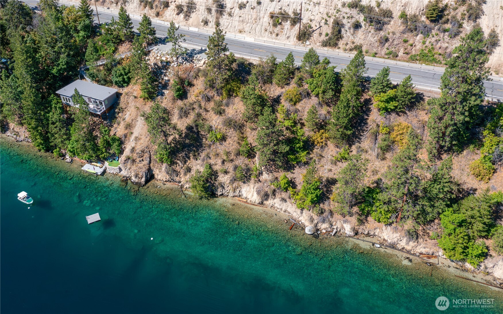 9064 South Lakeshore Road Chelan, WA 98816 - Photo 2 of 22 Gallery Image 2