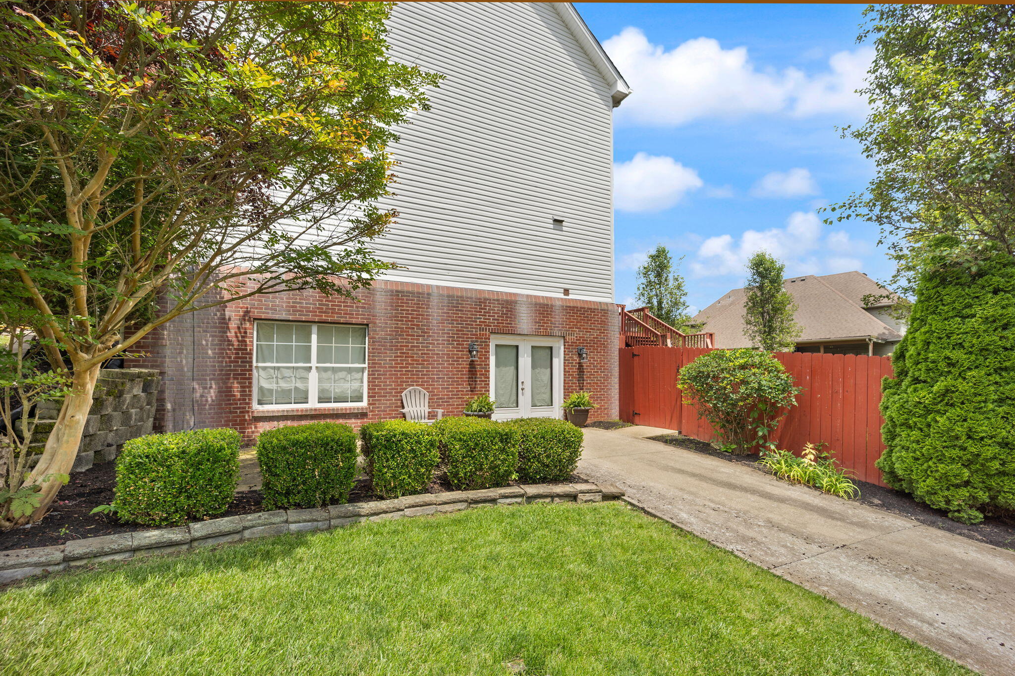 2216 Shaker Run Road Lexington, KY 40509 - Photo 4 of 81 4-web-or-mls-542A8761