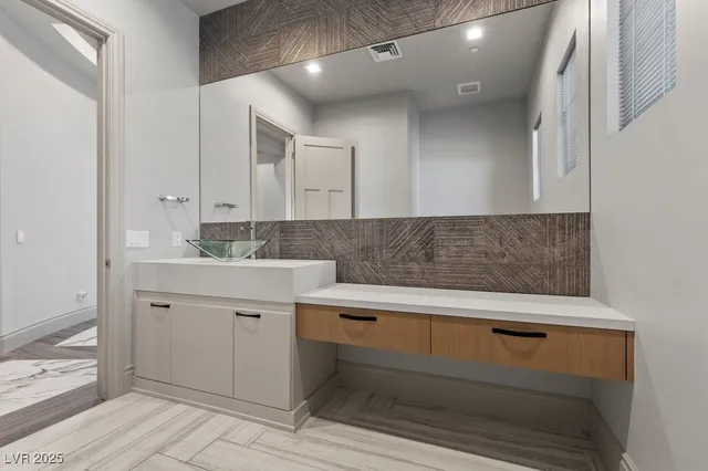 $6,800,000 | 1 Costa Del Sol Court, Henderson, NV 89011