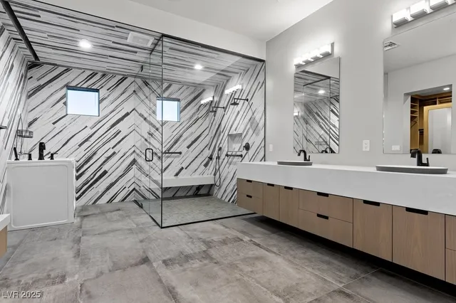 $6,800,000 | 1 Costa Del Sol Court, Henderson, NV 89011