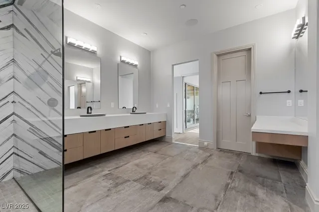 $6,800,000 | 1 Costa Del Sol Court, Henderson, NV 89011