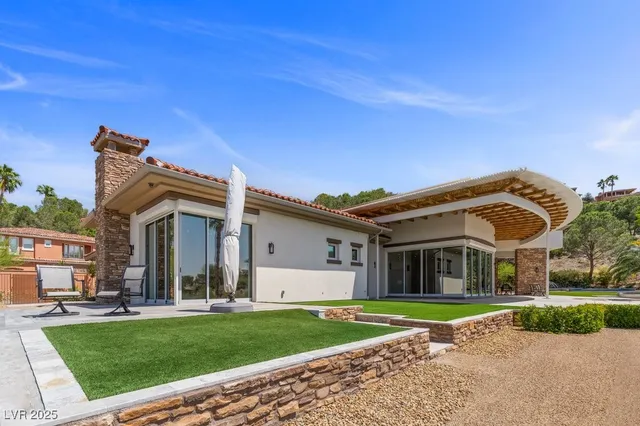$6,800,000 | 1 Costa Del Sol Court, Henderson, NV 89011
