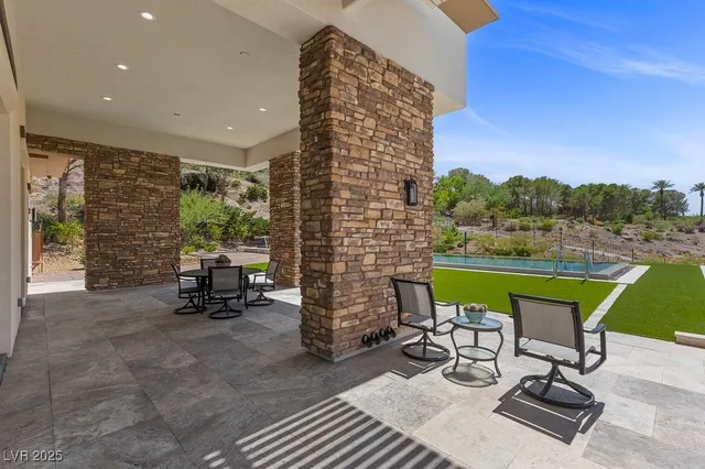 $6,800,000 | 1 Costa Del Sol Court, Henderson, NV 89011