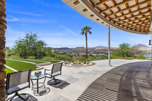 $6,800,000 | 1 Costa Del Sol Court, Henderson, NV 89011