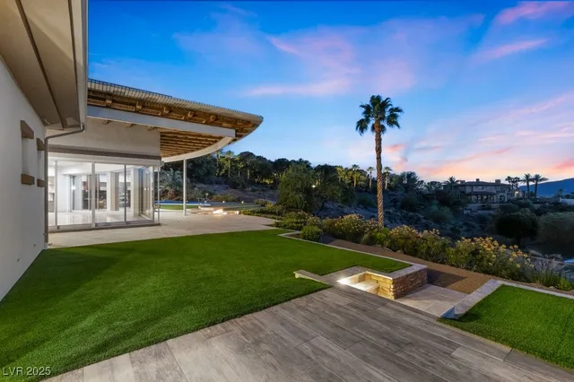 $6,800,000 | 1 Costa Del Sol Court, Henderson, NV 89011