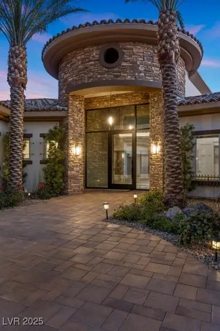 $6,800,000 | 1 Costa Del Sol Court, Henderson, NV 89011