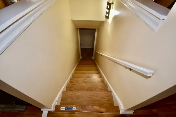 $355,000 | 649 Wilbur Court, Gurnee, IL 60031