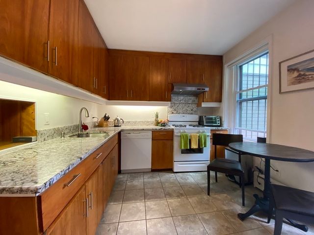 $3,700,000 | 156 West Newton Street, Boston, MA 02118