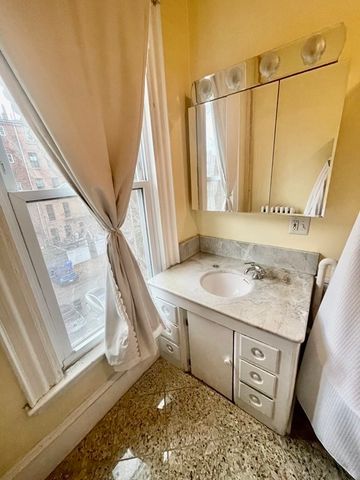 $3,700,000 | 156 West Newton Street, Boston, MA 02118