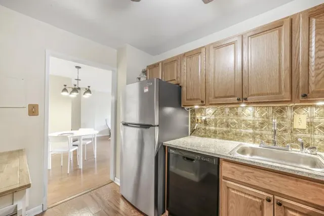 $299,999 | 2939 Van Ness Street Northwest, Unit 608, Washington, DC 20008