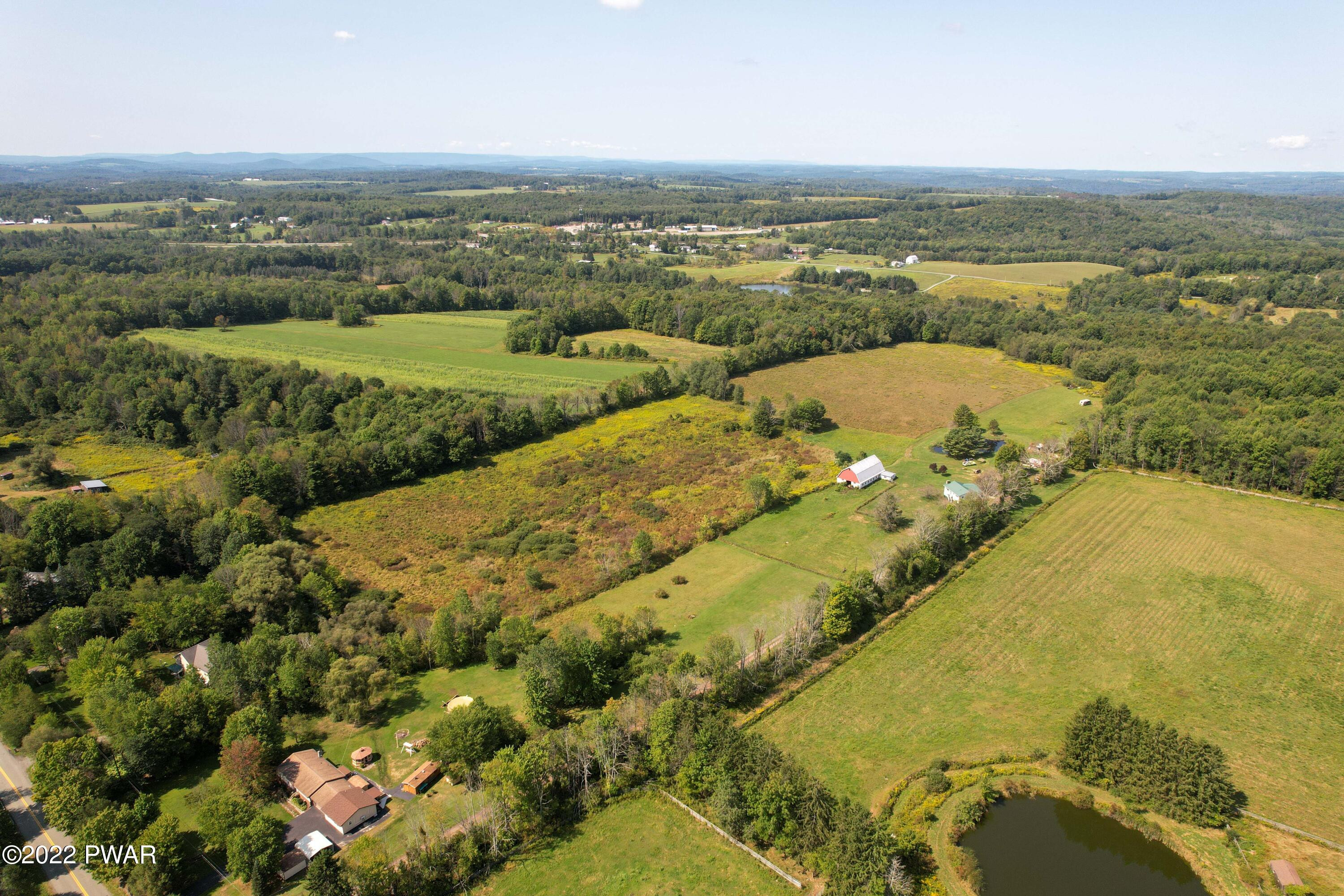 313 Creamery Road Jermyn, PA 18433 - Photo 5 of 62 Countryside Views