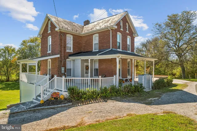 $480,000 | 3725 Maple Grove Road, Manchester, MD 21102