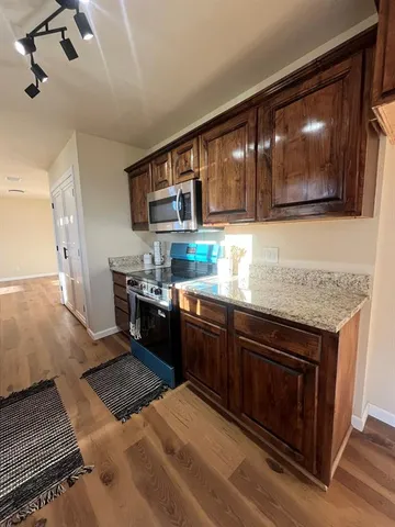 $305,000 | 1036 Idlewood Avenue, Azle, TX 76020