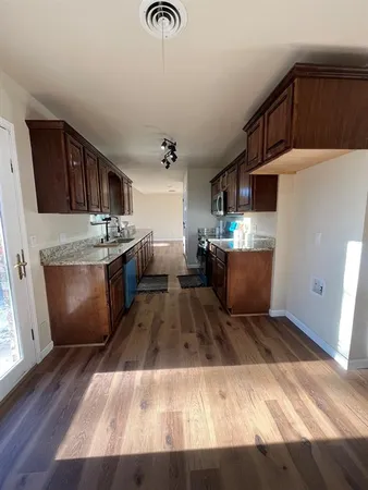 $295,500 | 1036 Idlewood Avenue, Azle, TX 76020