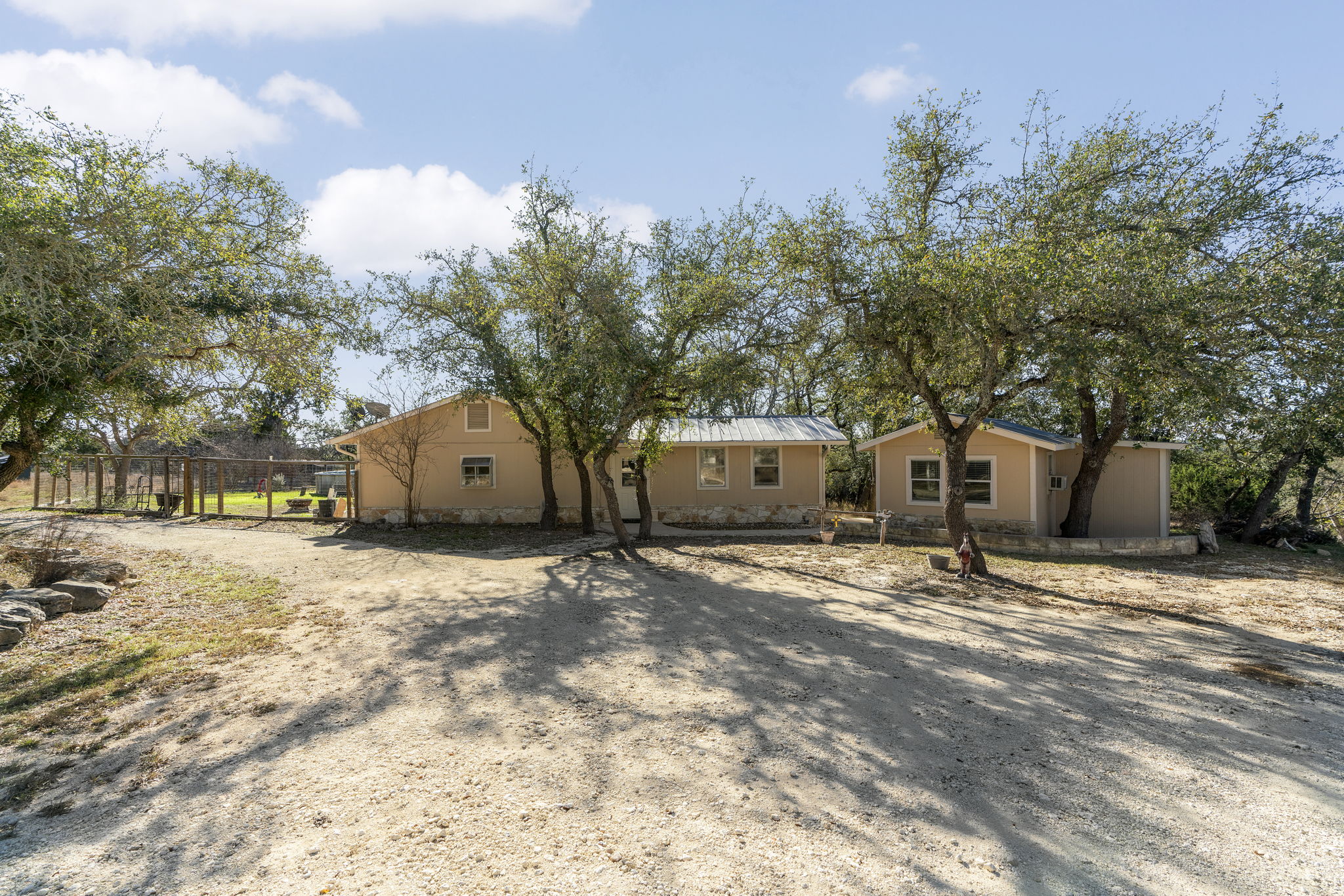 2058 Montell Road Wimberley, TX 78676 - Photo 30 of 35