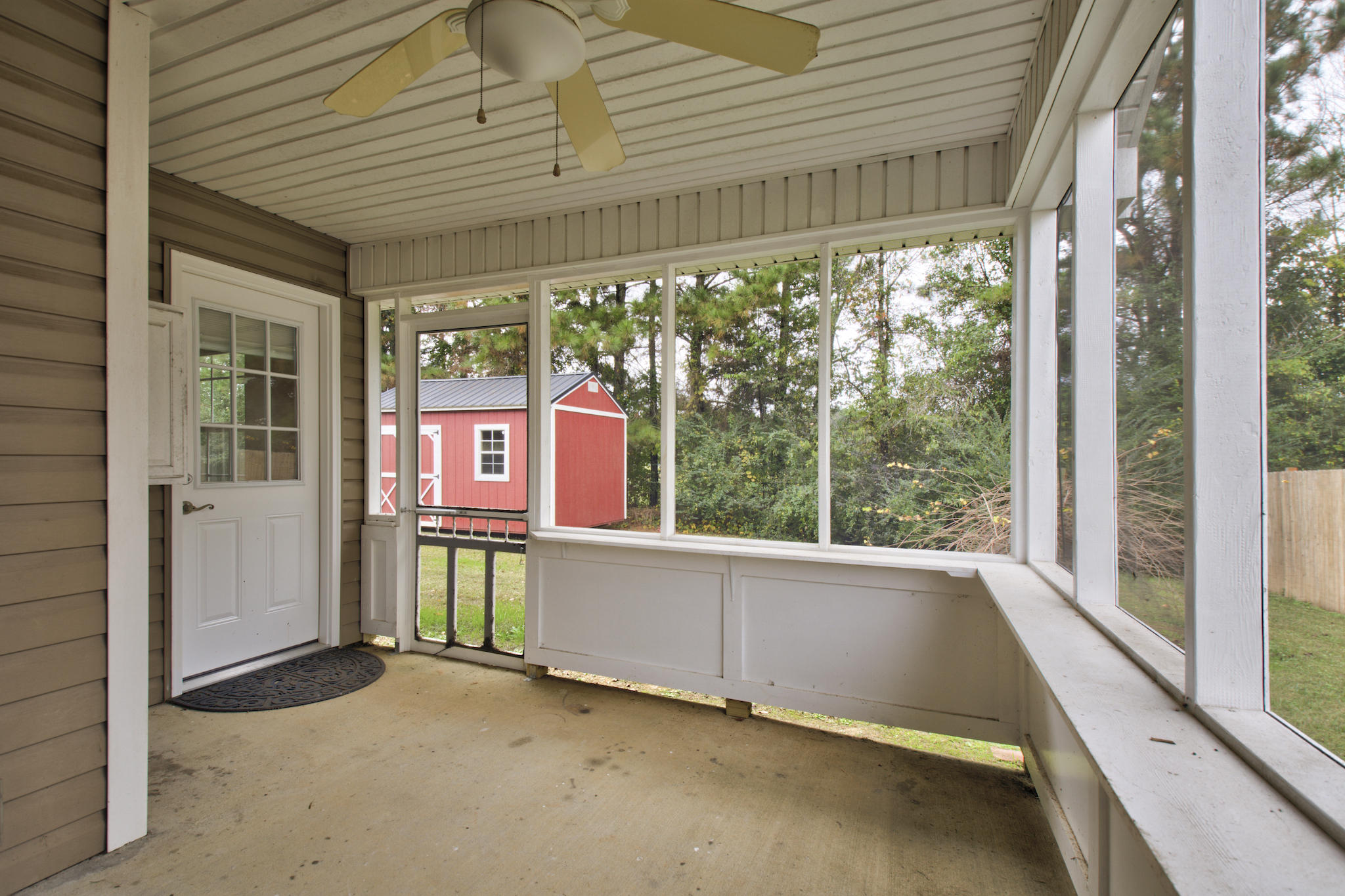 40 Quail Road LaFayette, GA 30728 - Photo 19 of 34 40 Quail Run. porches 2