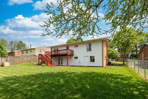 $437,000 | 924 Washington Avenue, Waynesboro, VA 22980