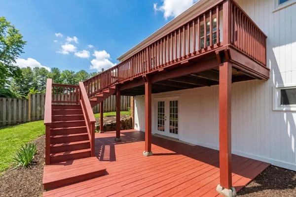 $437,000 | 924 Washington Avenue, Waynesboro, VA 22980