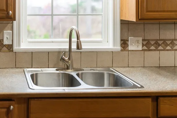 $437,000 | 924 Washington Avenue, Waynesboro, VA 22980