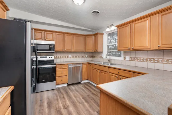 $437,000 | 924 Washington Avenue, Waynesboro, VA 22980