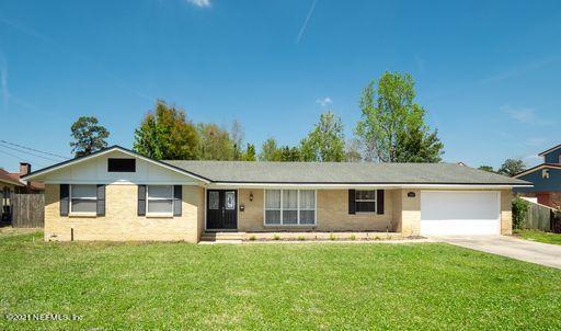 1034 Acapulco Road Jacksonville, FL 32216 - Photo 1 of 27 pK1EWYQA