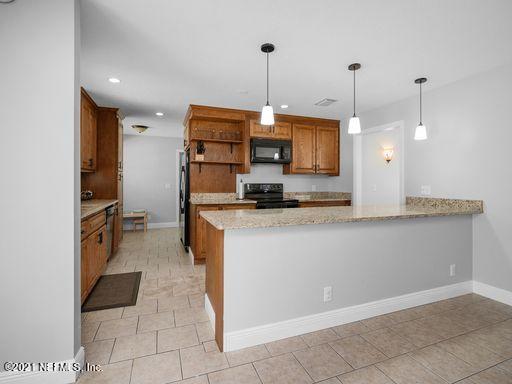 1034 Acapulco Road Jacksonville, FL 32216 - Photo 11 of 27 huge countertops