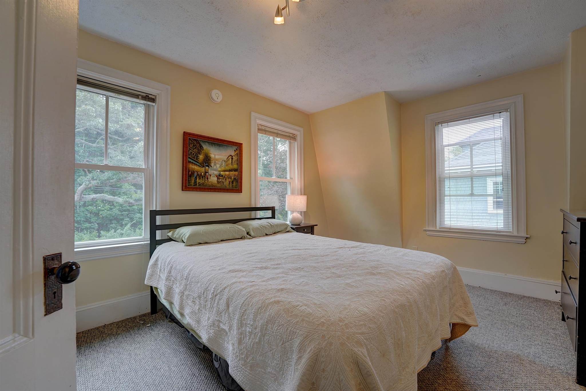 802 Middle Road Portsmouth, NH 03801 - Photo 10 of 23