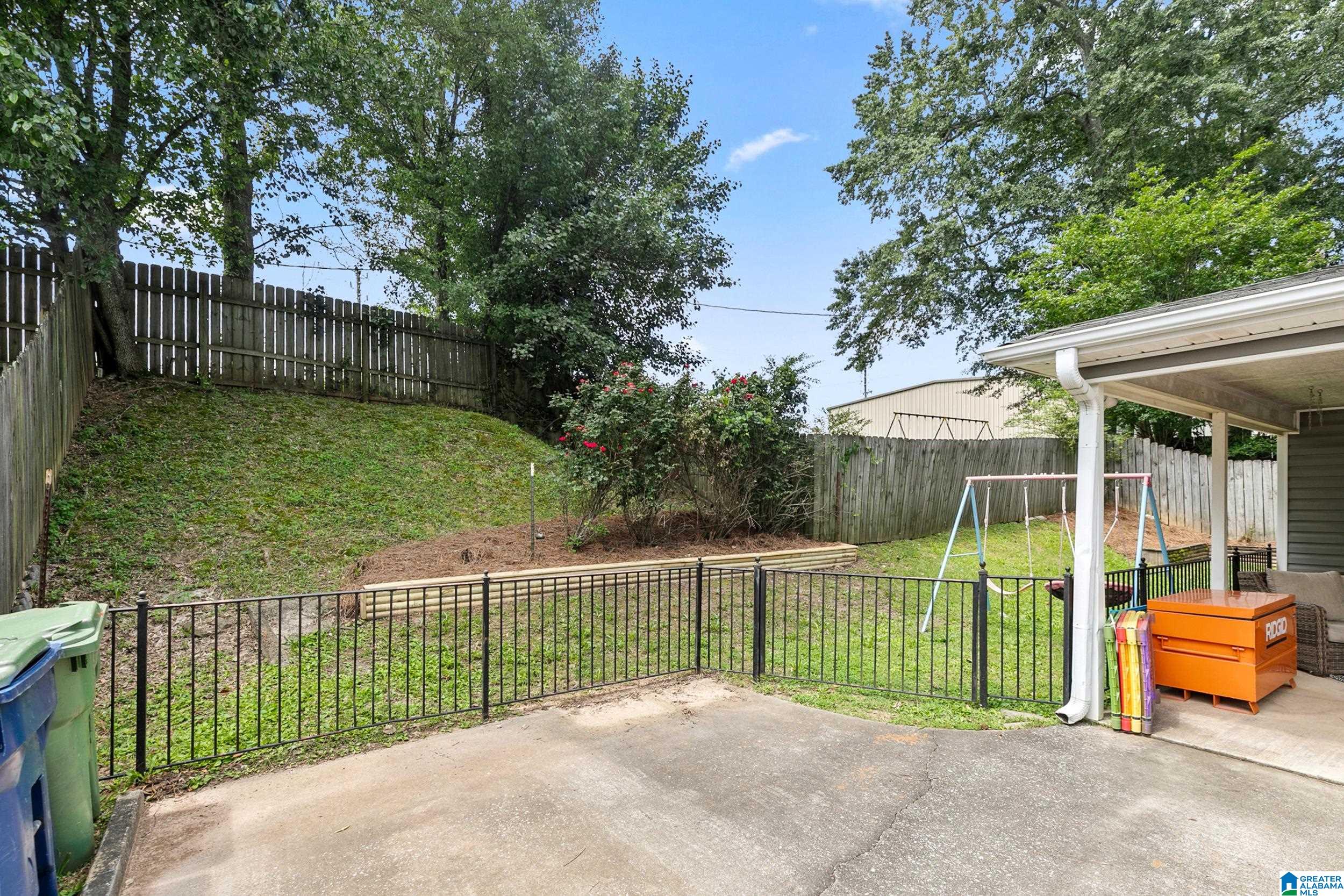 246 Park Pl Way Alabaster, AL 35007 - Photo 34 of 38