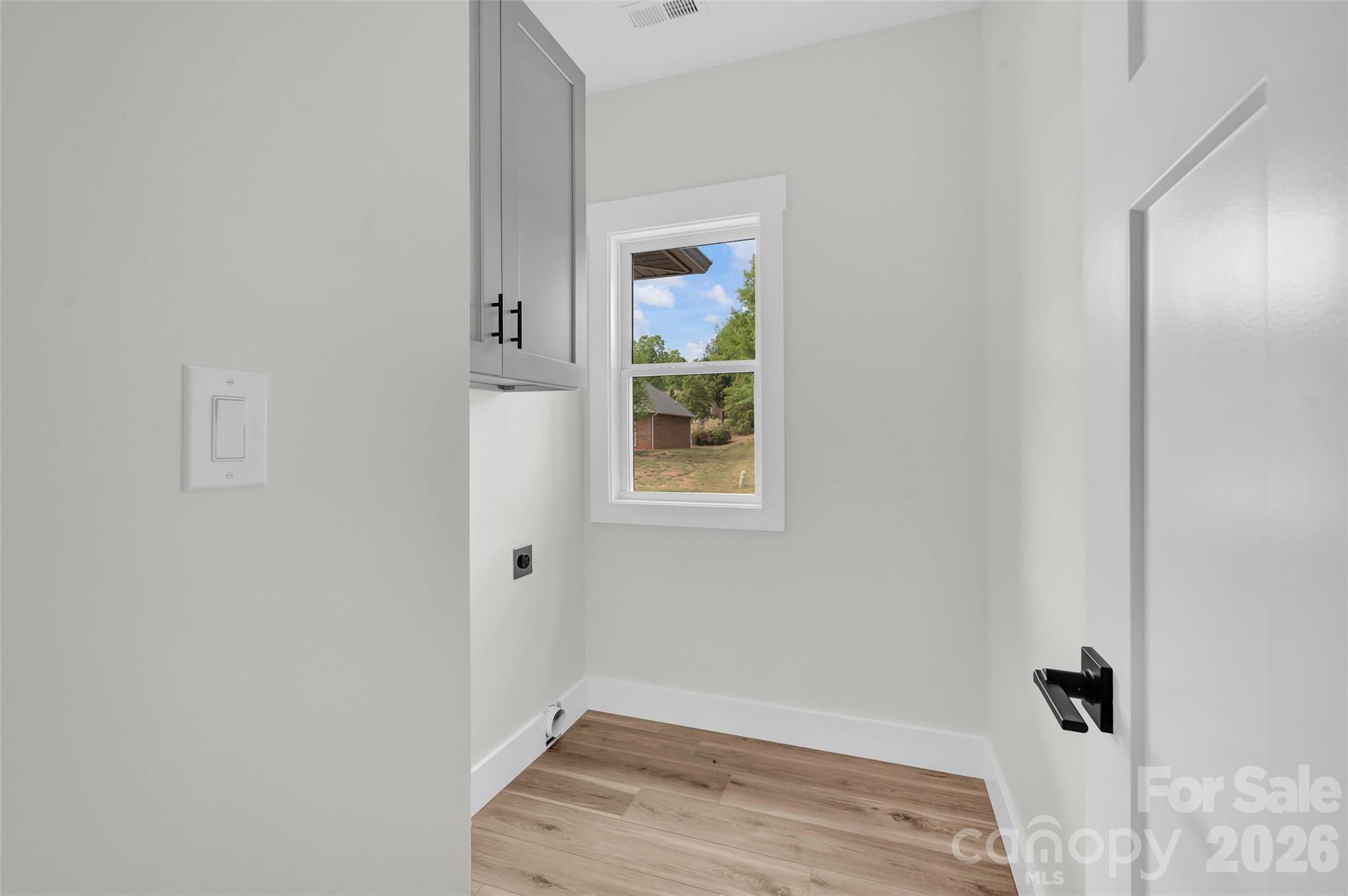 906 4th Street Northeast Conover, NC 28613 - Photo 21 of 24