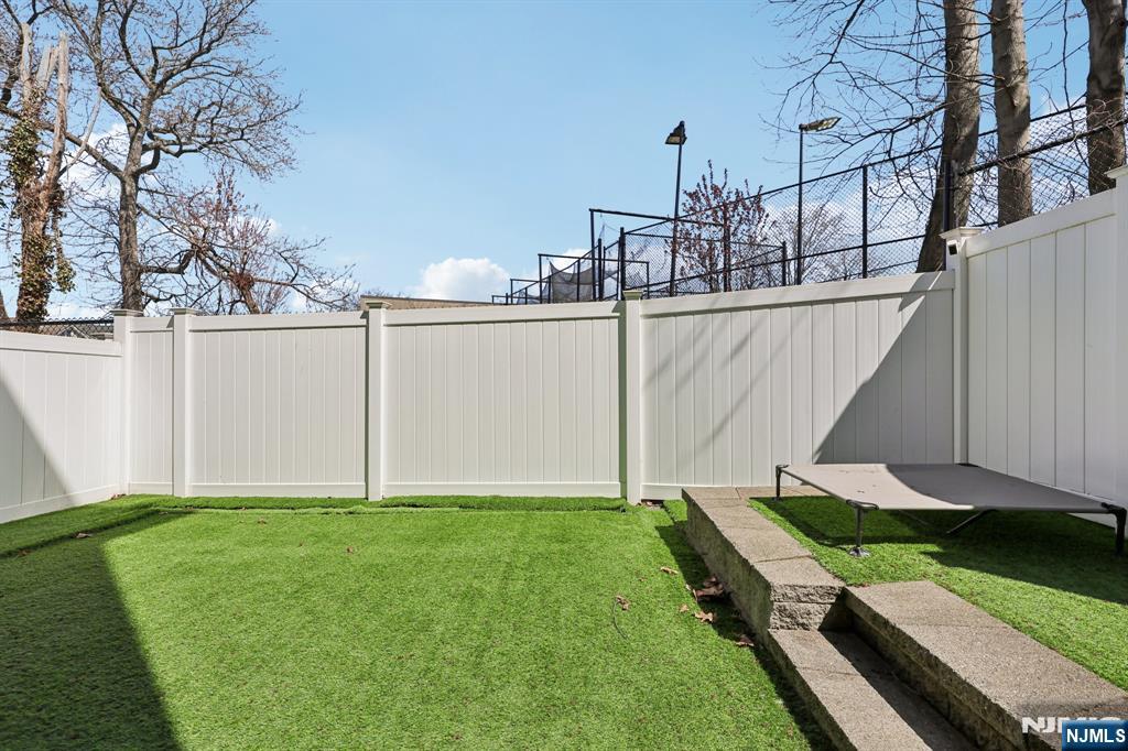 421 Lafayette Avenue, Unit 421 Cliffside Park, NJ 07010 - Photo 27 of 30