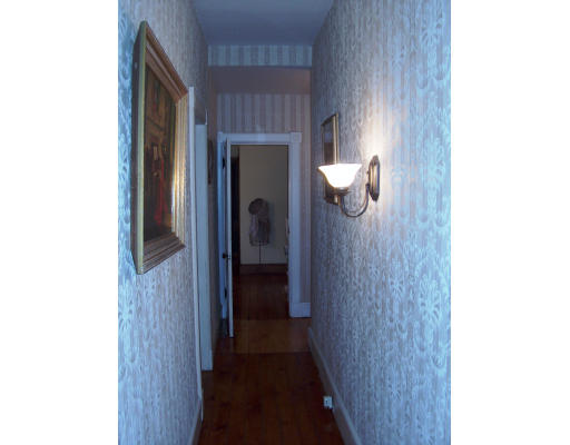 95 Buckingham Street Springfield, MA 01109 - Photo 23 of 24 a view of a hallway with closet
