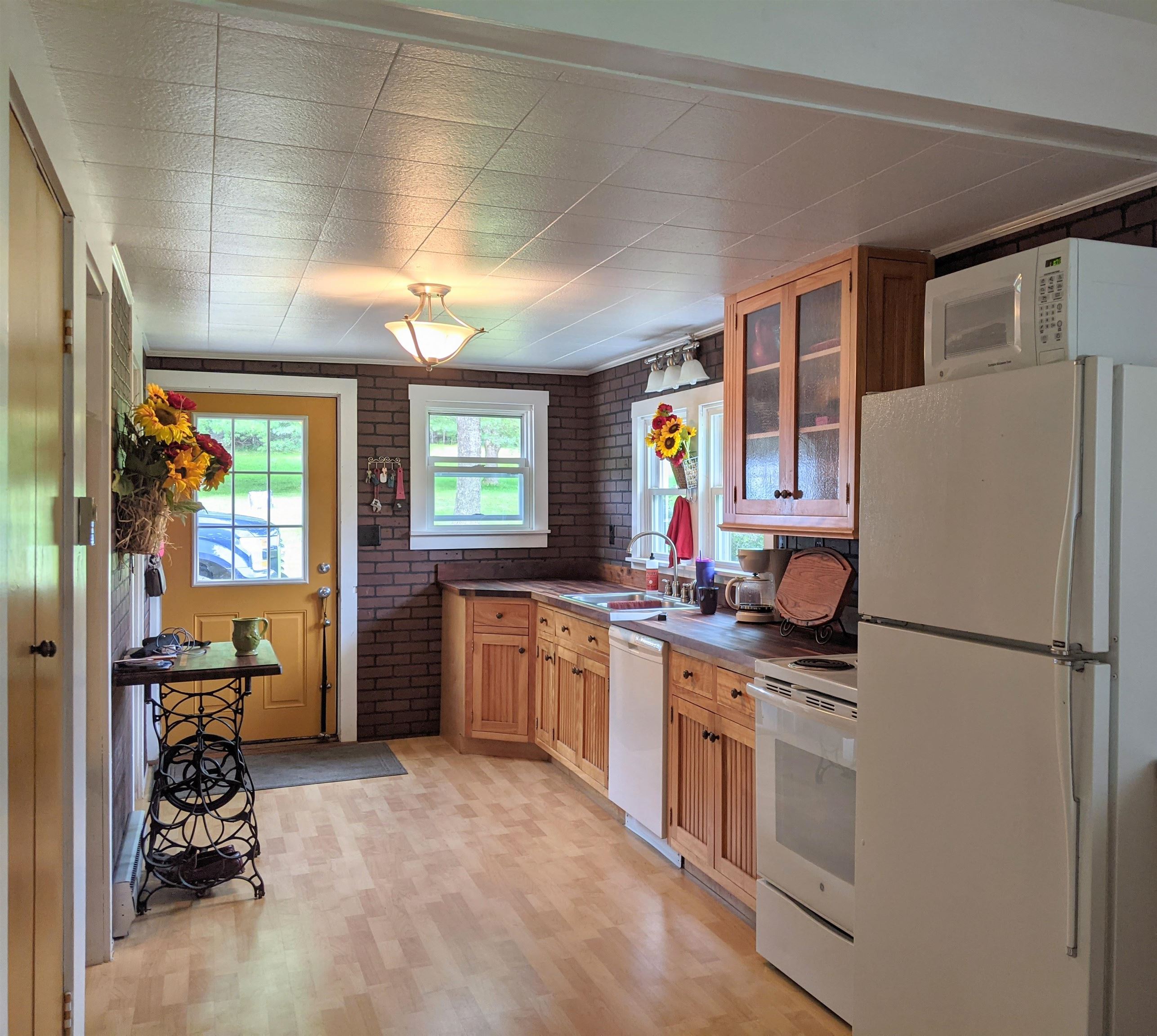 161 Moulton Road Freedom, NH 03836 - Photo 2 of 25