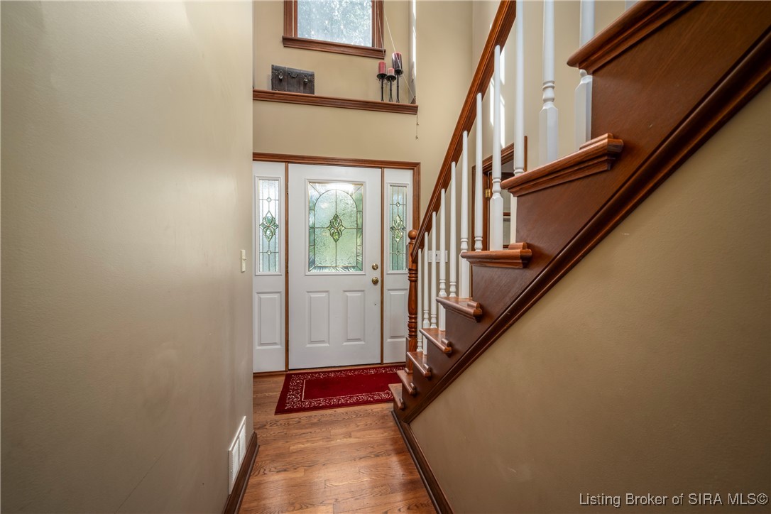 6002 Springcrest Drive Georgetown, IN 47122 - Photo 5 of 40