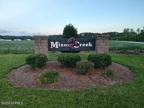 $69,999 | 33 Mixon Creek Drive, Bath, NC 27808