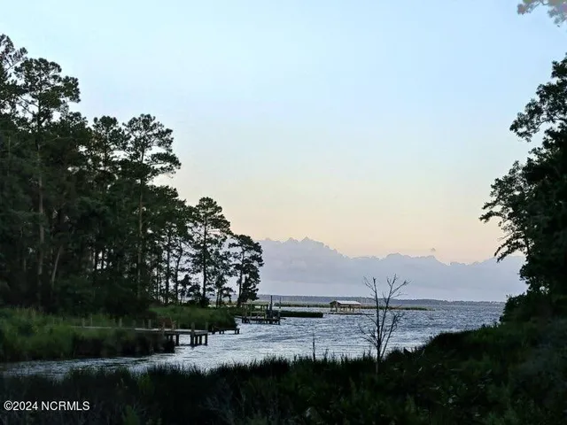 $75,000 | 33 Mixon Creek Drive, Bath, NC 27808