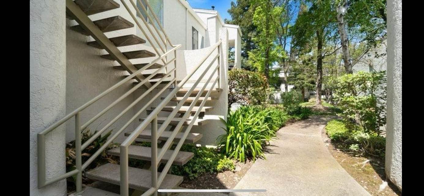 2511 Fulton Square Lane, Unit 9 Sacramento, CA 95821 - Photo 19 of 19 a close view of an outdoor space