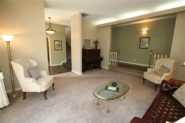 6325 South Saddle Ridge Road Greenacres, WA 99016 - Photo 3 of 9