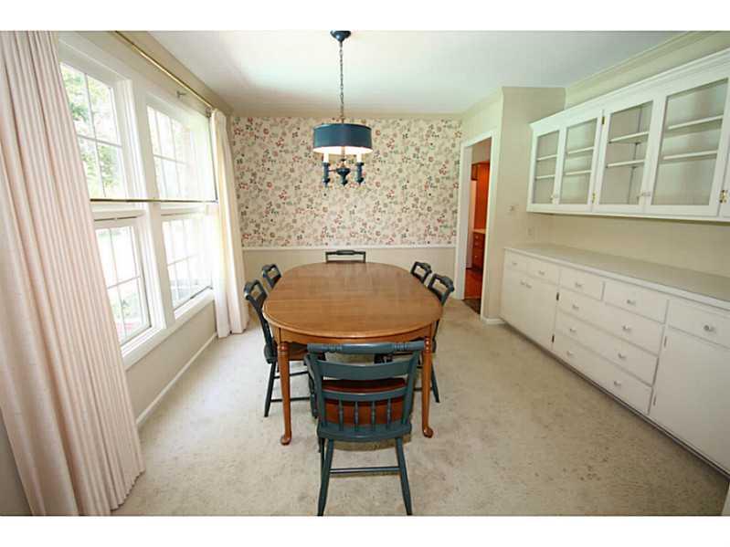 4050 North Riverside Drive Columbus, IN 47203 - Photo 10 of 24