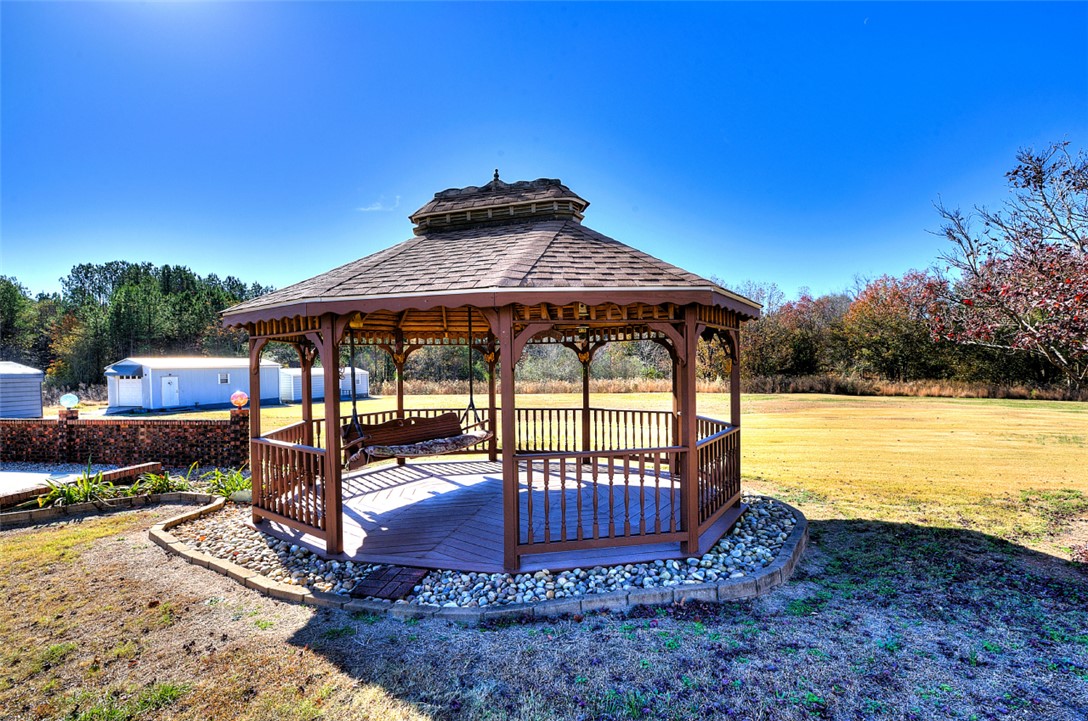 130 Raleighs Lane West Union, SC 29696 - Photo 37 of 47