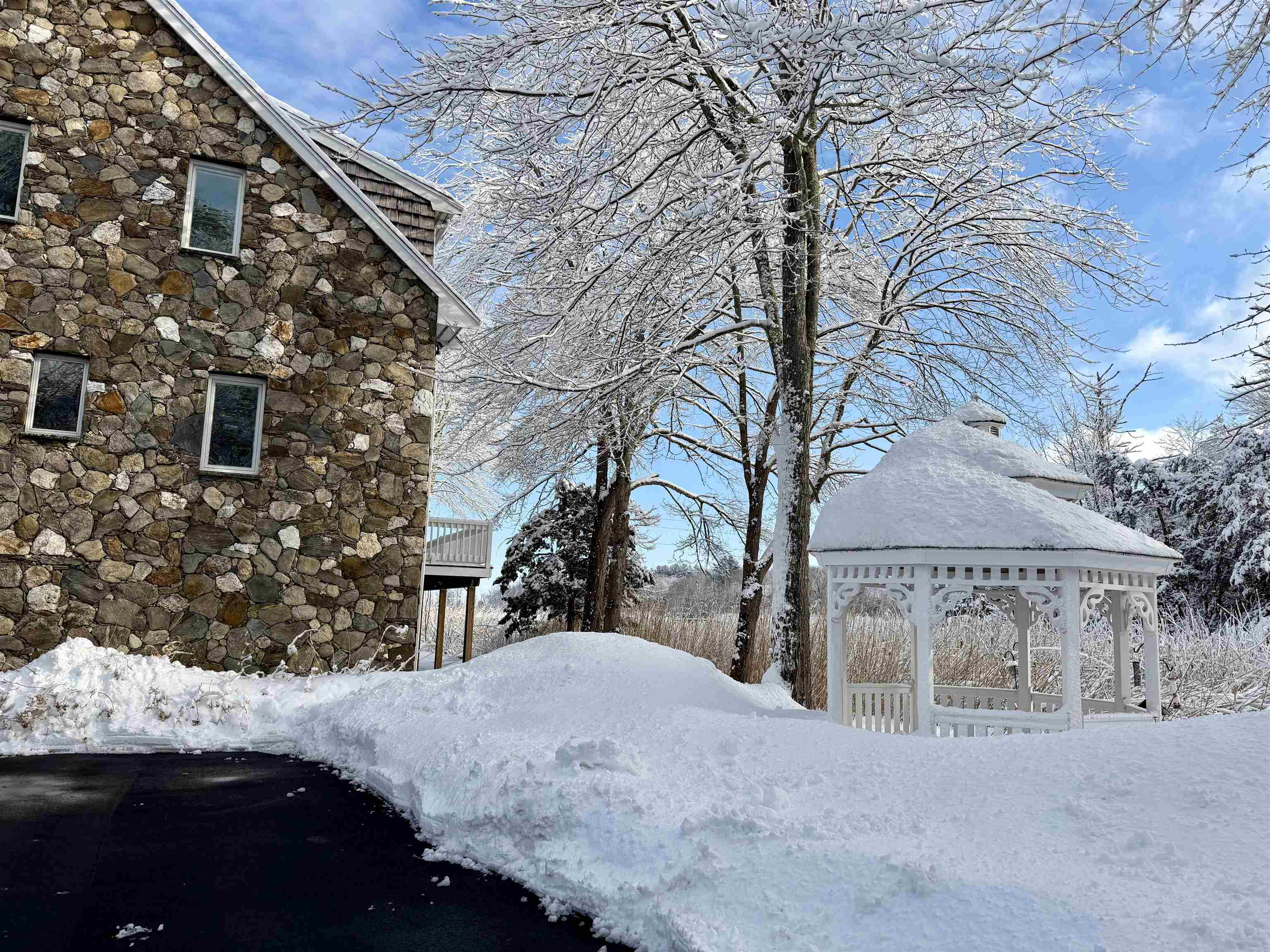 51 Depot Road Hampton Falls, NH 03844 - Photo 3 of 25