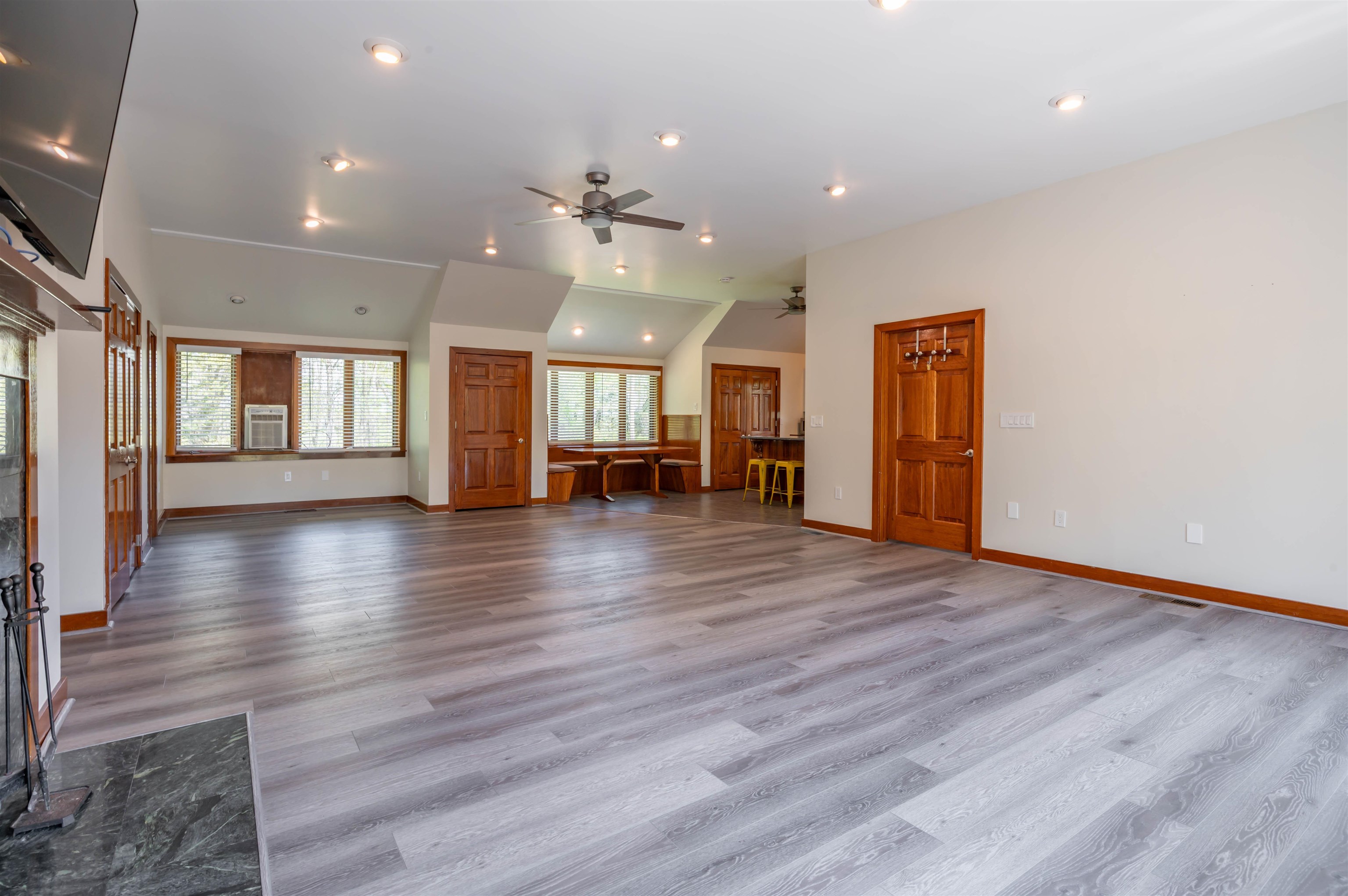 51 Depot Road Hampton Falls, NH 03844 - Photo 5 of 25