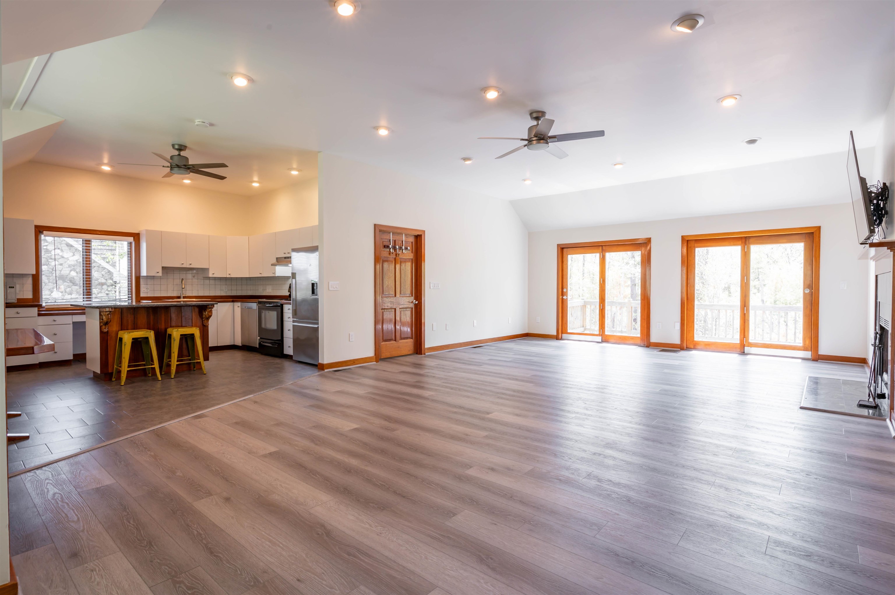 51 Depot Road Hampton Falls, NH 03844 - Photo 7 of 25