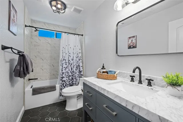 $1,490,000 | 20776 Shadow Rock Lane, Rancho Santa Margarita, CA 92679