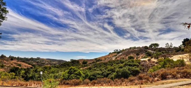 $1,490,000 | 20776 Shadow Rock Lane, Rancho Santa Margarita, CA 92679