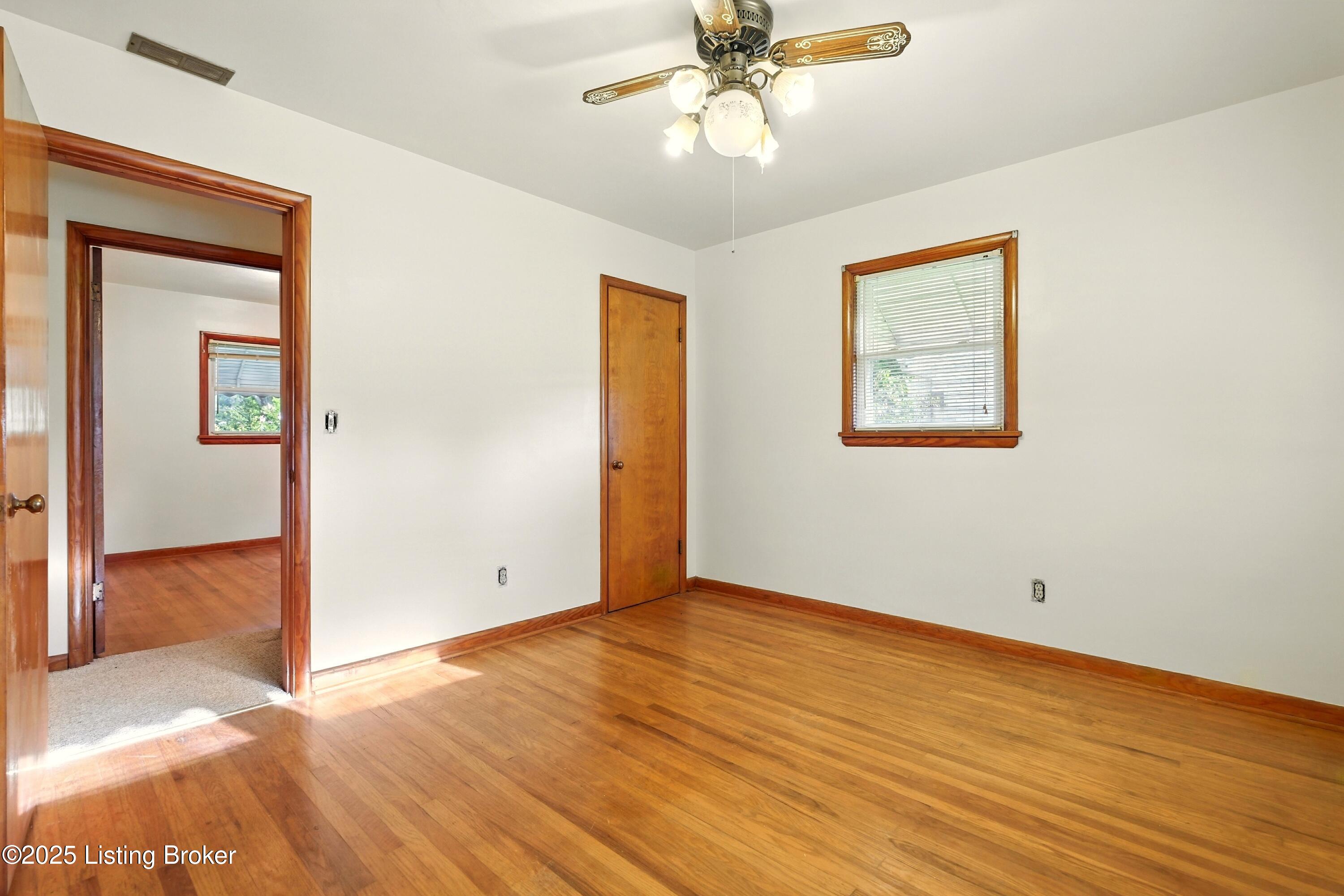 9012 Shepherdsville Road Louisville, KY 40219 - Photo 19 of 27 23_9012shepherdsville_louisvillerealesta