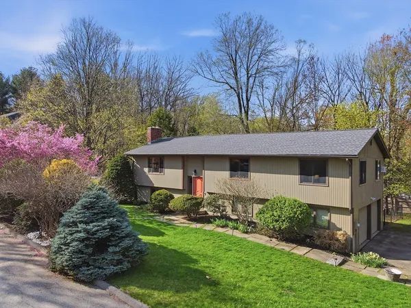 $587,500 | 12 Kanes Crossing, Worcester, MA 01609