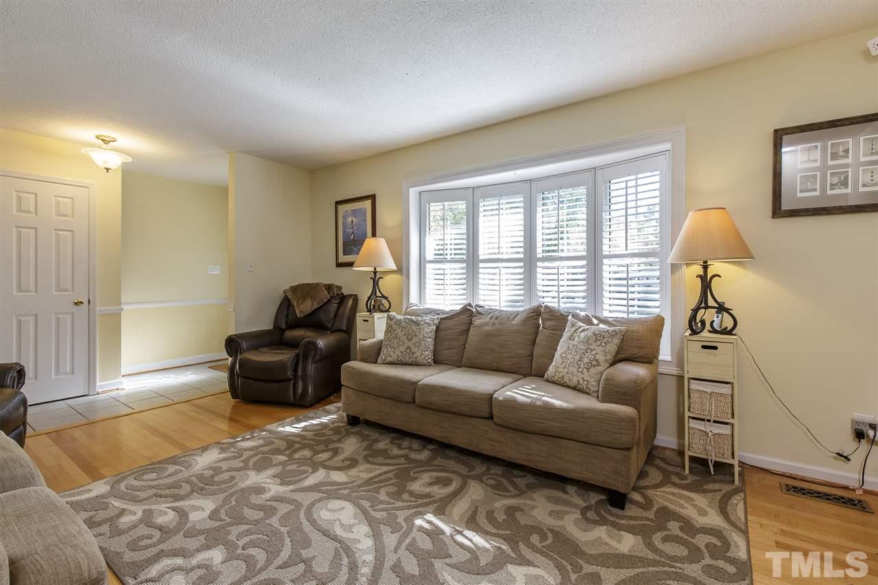 1901 Wellington Road Burlington, NC 27217 - Photo 5 of 24 Gallery Image 5