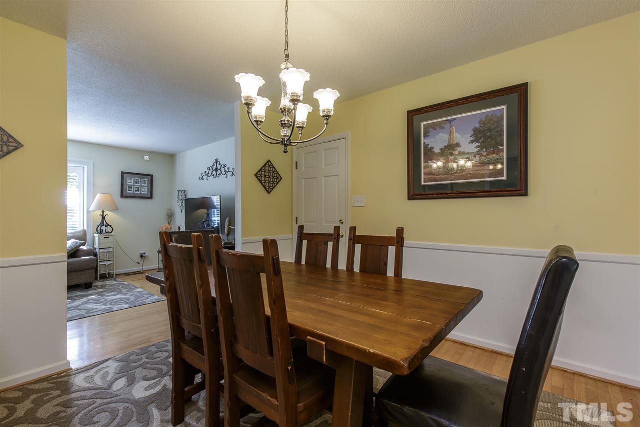 1901 Wellington Road Burlington, NC 27217 - Photo 6 of 24 Dining room is a great size perfect for family dinners!