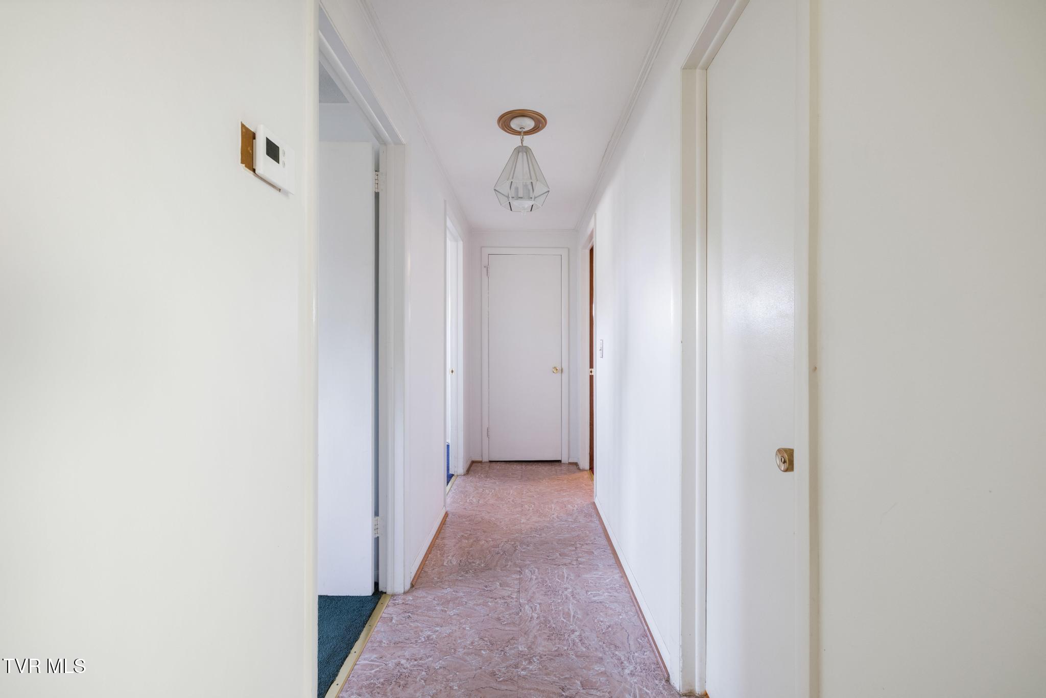 1236 Dunlap Road Kingsport, TN 37663 - Photo 19 of 61 IMG_8784